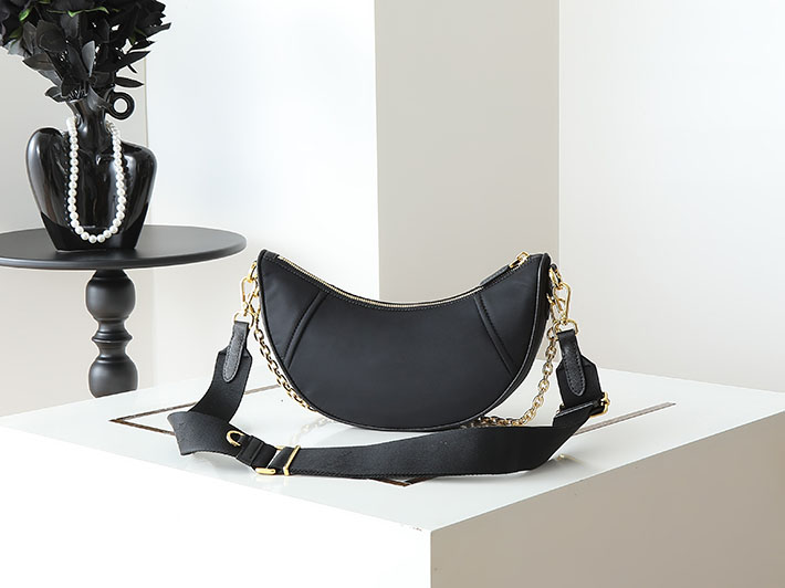 プラダ バッグ レディース PRADA Re-Nylonドゥミ・リュンヌショルダー ブラック 1BH222 R064 F0002 プラダ バッグ ナイロン ショルダー - 画像 (8)