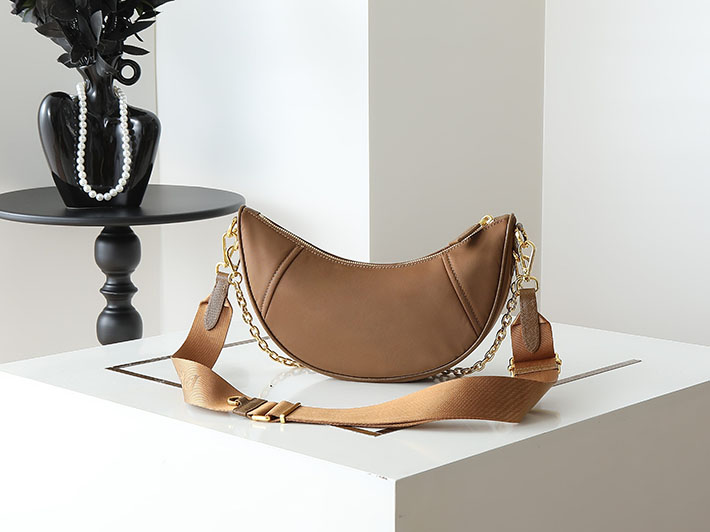 プラダ バッグ レディース PRADA Re-Nylonドゥミ・リュンヌショルダー ブラウン 1BH222 R064 F0046 プラダ ナイロン バッグ アウトレット - 画像 (8)