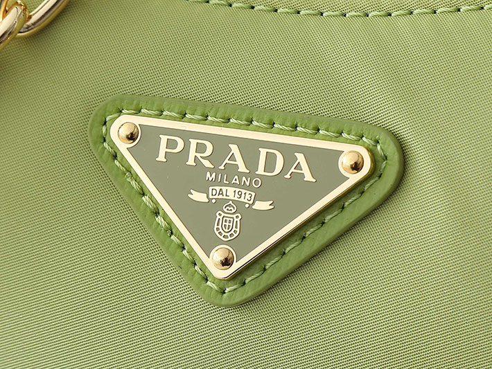 プラダ バッグ レディース PRADA Re-Nylonドゥミ・リュンヌショルダー パステルグリーン 1BH222 R064 F0RAY レディース プラダ バッグ ナイロン - 画像 (5)