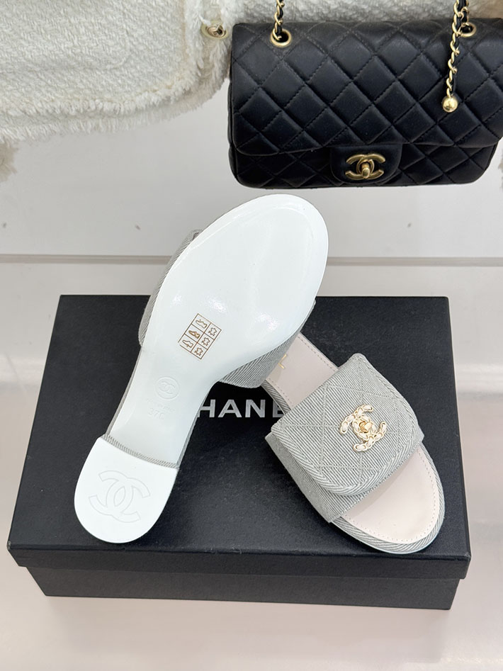 最高級シャネルスーパーコピー CHANEL ココマーク パールサンダル ミュール デニム ブルー 2631001 シャネル サンダル 新作 - 画像 (2)