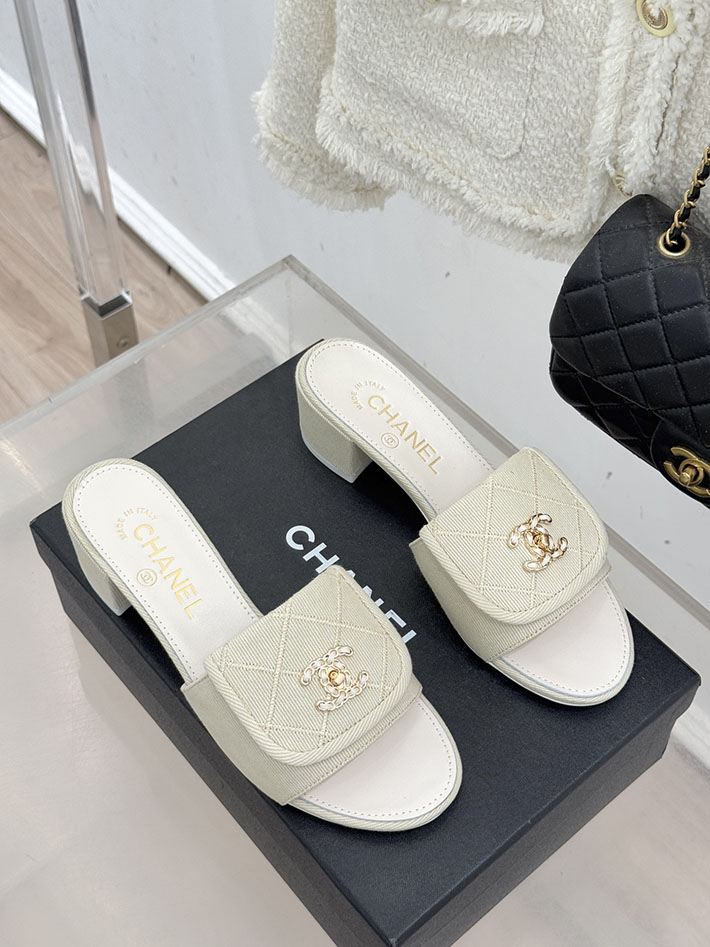 最高級シャネルスーパーコピー CHANEL ココマーク パールサンダル ミュール デニム ホワイト 2631004 シャネル サンダル 定価 - 画像 (8)