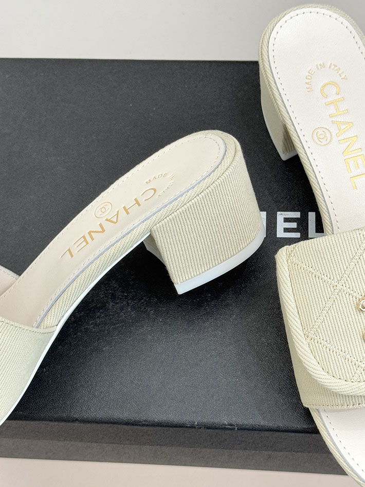 最高級シャネルスーパーコピー CHANEL ココマーク パールサンダル ミュール デニム ホワイト 2631004 シャネル サンダル 定価 - 画像 (5)