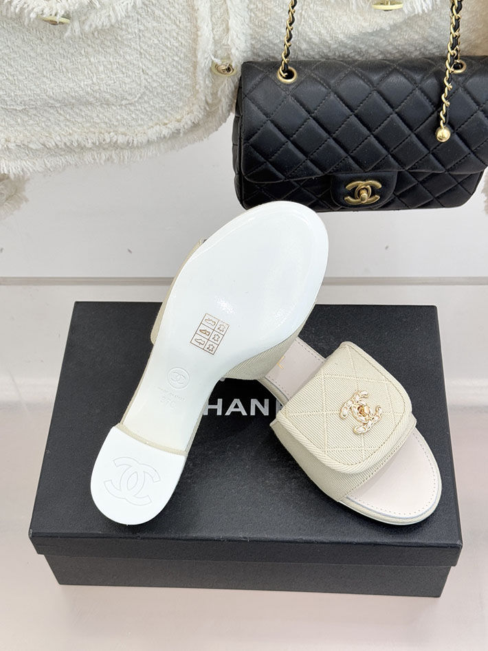 最高級シャネルスーパーコピー CHANEL ココマーク パールサンダル ミュール デニム ホワイト 2631004 シャネル サンダル 定価 - 画像 (2)