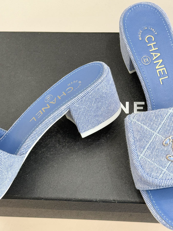 最高級シャネルスーパーコピー CHANEL ココマーク パールサンダル ミュール デニム ブルー 2631005 シャネル ヒール サンダル - 画像 (5)