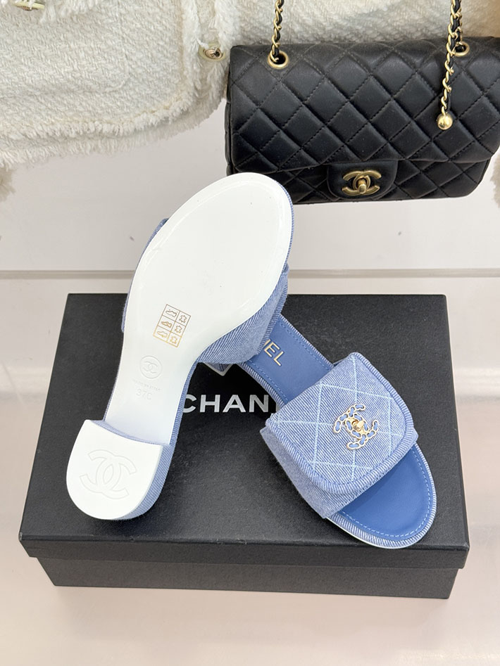 最高級シャネルスーパーコピー CHANEL ココマーク パールサンダル ミュール デニム ブルー 2631005 シャネル ヒール サンダル - 画像 (2)