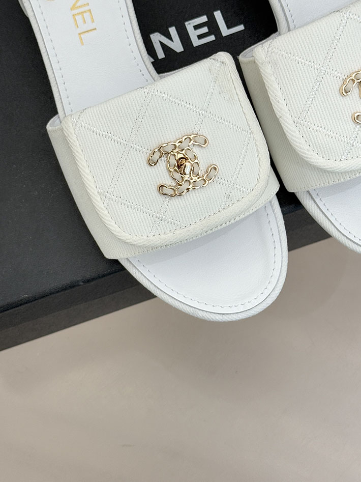 最高級シャネルスーパーコピー CHANEL ココマーク パールサンダル ミュール デニム ホワイト 2631006 シャネル 店舗 大阪 - 画像 (4)