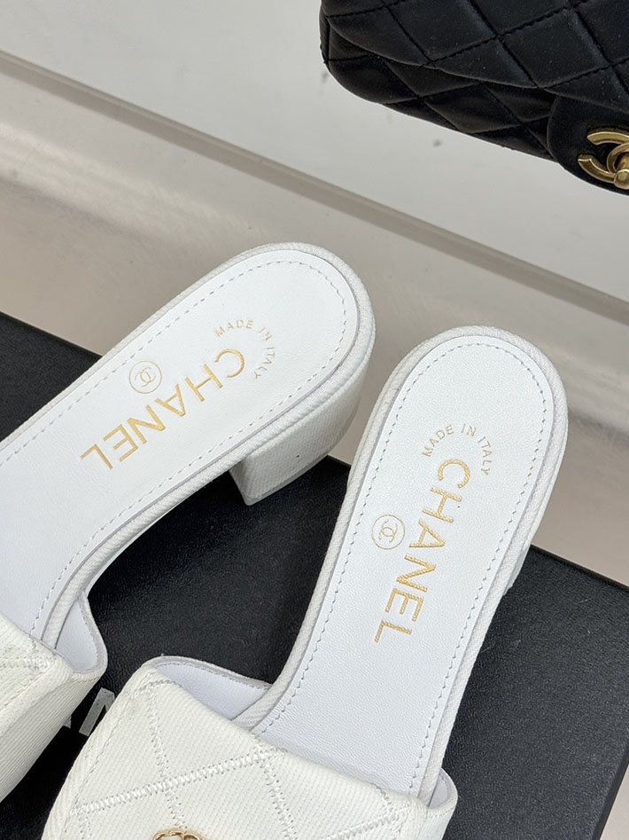 最高級シャネルスーパーコピー CHANEL ココマーク パールサンダル ミュール デニム ホワイト 2631006 シャネル 店舗 大阪 - 画像 (3)