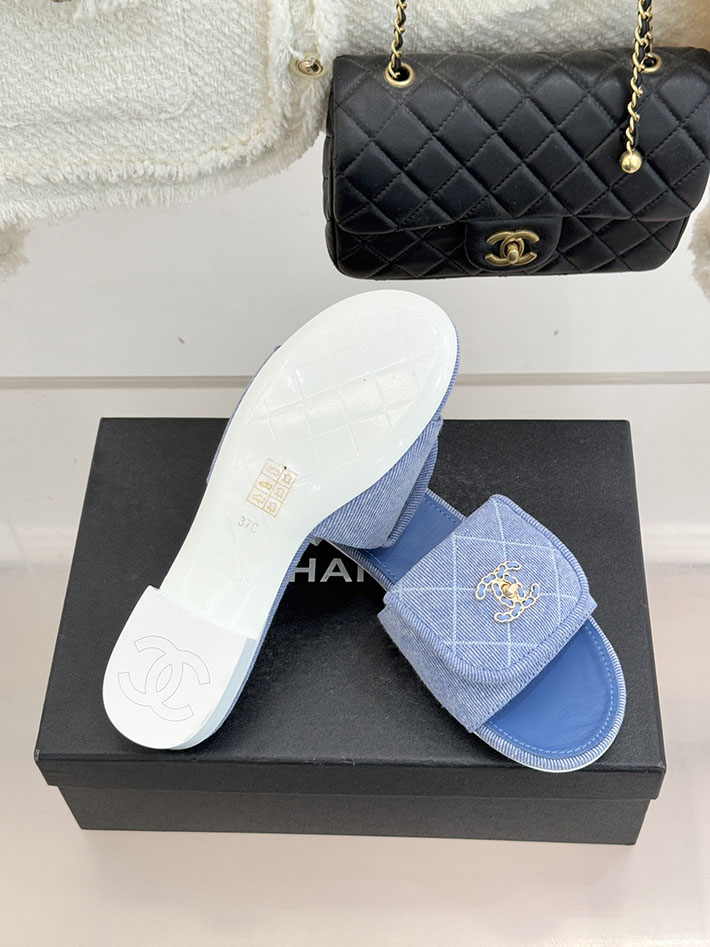 最高級シャネルスーパーコピー CHANEL CCロゴ ミュール コットン ビジュー ターンロック ブルー 2631008 シャネル ヒール サンダル - 画像 (2)
