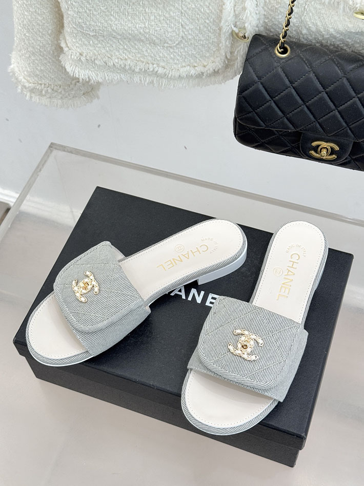 最高級シャネルスーパーコピー CHANEL CCロゴ ミュール コットン ビジュー ターンロック グレー 2631009 シャネル サンダル 定価 - 画像 (9)