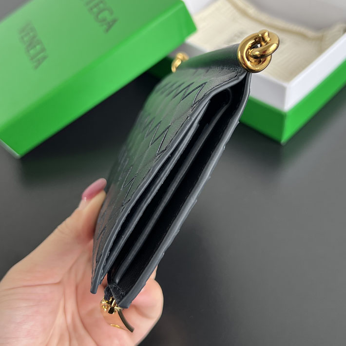 最高級ボッテガコピー Bottega Veneta ソルスティス ミディアム 二つ折りウォレット スペース 806078V4R418837 ボッテガ 財布 新作 - 画像 (8)