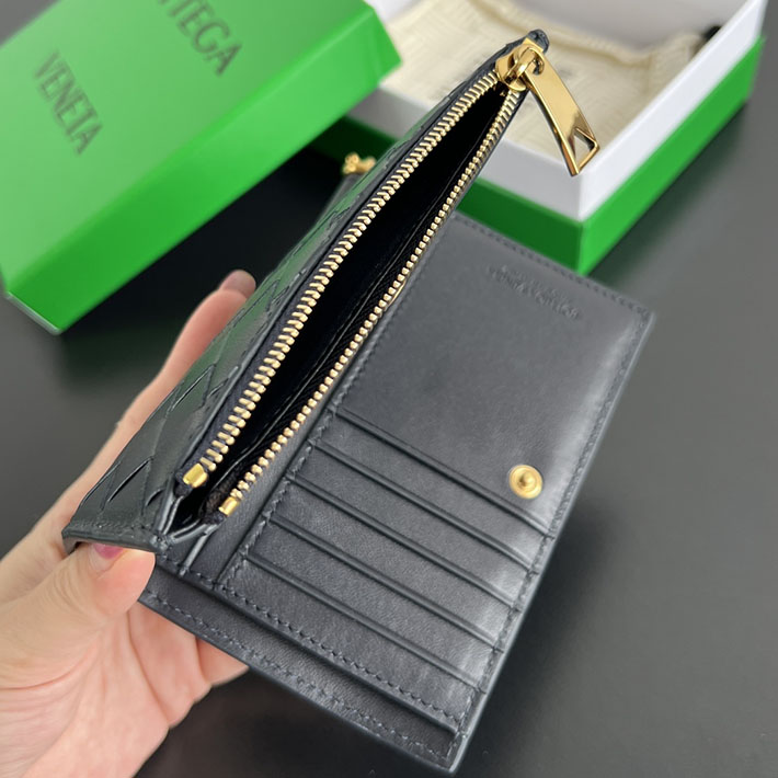 最高級ボッテガコピー Bottega Veneta ソルスティス ミディアム 二つ折りウォレット スペース 806078V4R418837 ボッテガ 財布 新作 - 画像 (4)