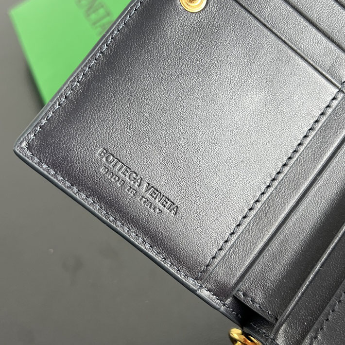 最高級ボッテガコピー Bottega Veneta ソルスティス ミディアム 二つ折りウォレット スペース 806078V4R418837 ボッテガ 財布 新作 - 画像 (3)