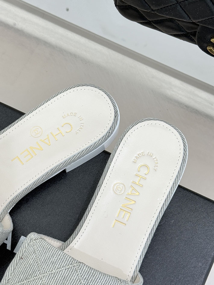最高級シャネルスーパーコピー CHANEL CCロゴ ミュール コットン ビジュー ターンロック グレー 2631009 シャネル サンダル 定価 - 画像 (3)