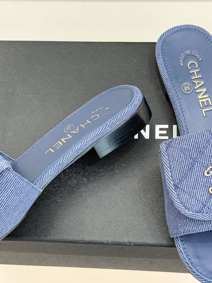 最高級シャネルスーパーコピー CHANEL CCロゴ ミュール コットン ビジュー ターンロック ネイビー 2631011 シャネル サンダル 安い - 画像 (5)