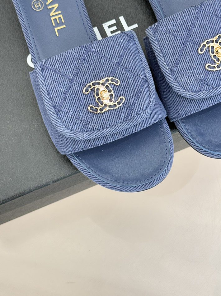 最高級シャネルスーパーコピー CHANEL CCロゴ ミュール コットン ビジュー ターンロック ネイビー 2631011 シャネル サンダル 安い - 画像 (4)