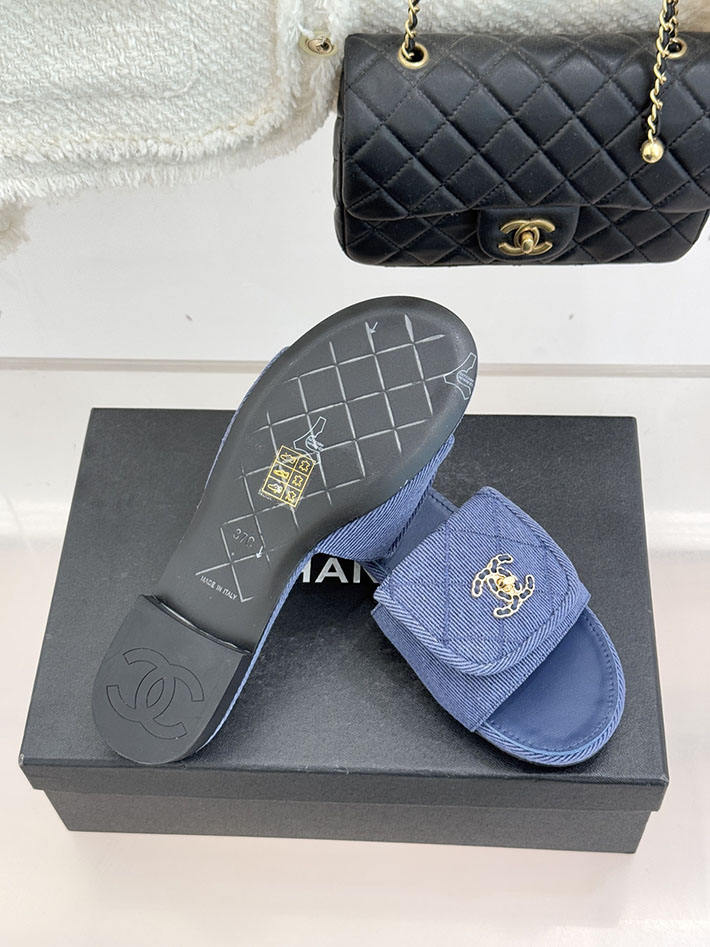 最高級シャネルスーパーコピー CHANEL CCロゴ ミュール コットン ビジュー ターンロック ネイビー 2631011 シャネル サンダル 安い - 画像 (2)