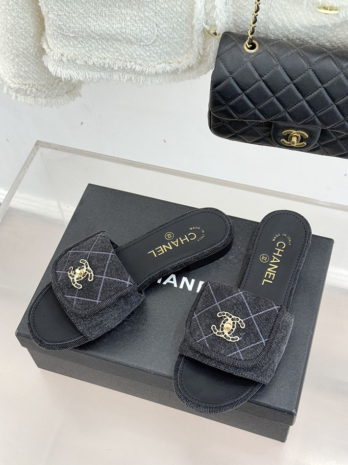 最高級シャネルスーパーコピー CHANEL CCロゴ ミュール コットン ビジュー ターンロック ブラック 2631013 レディース シャネル 靴 - 画像 (9)