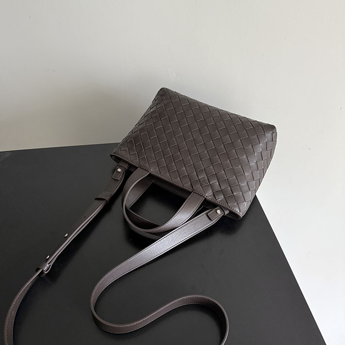 最高級ボッテガスーパーコピー Bottega Veneta ミニ イントレチャート ファスナー トートバッグ フォンデンテ 855504V2HL12132 ボッテガ トートバッグ メンズ - 画像 (7)