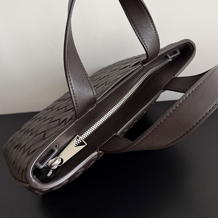 最高級ボッテガスーパーコピー Bottega Veneta ミニ イントレチャート ファスナー トートバッグ フォンデンテ 855504V2HL12132 ボッテガ トートバッグ メンズ - 画像 (4)