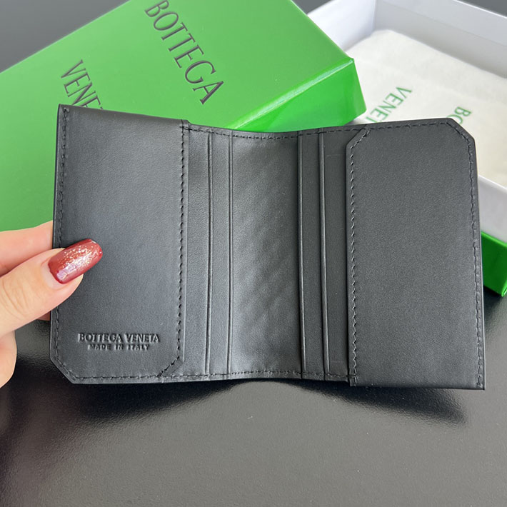 最高級ボッテガコピー Bottega Veneta イントレチャート ピッコロ フラップカードケース ブラック 796964V4LQ11019 ボッテガ ヴェネタ カードケース メンズ - 画像 (6)