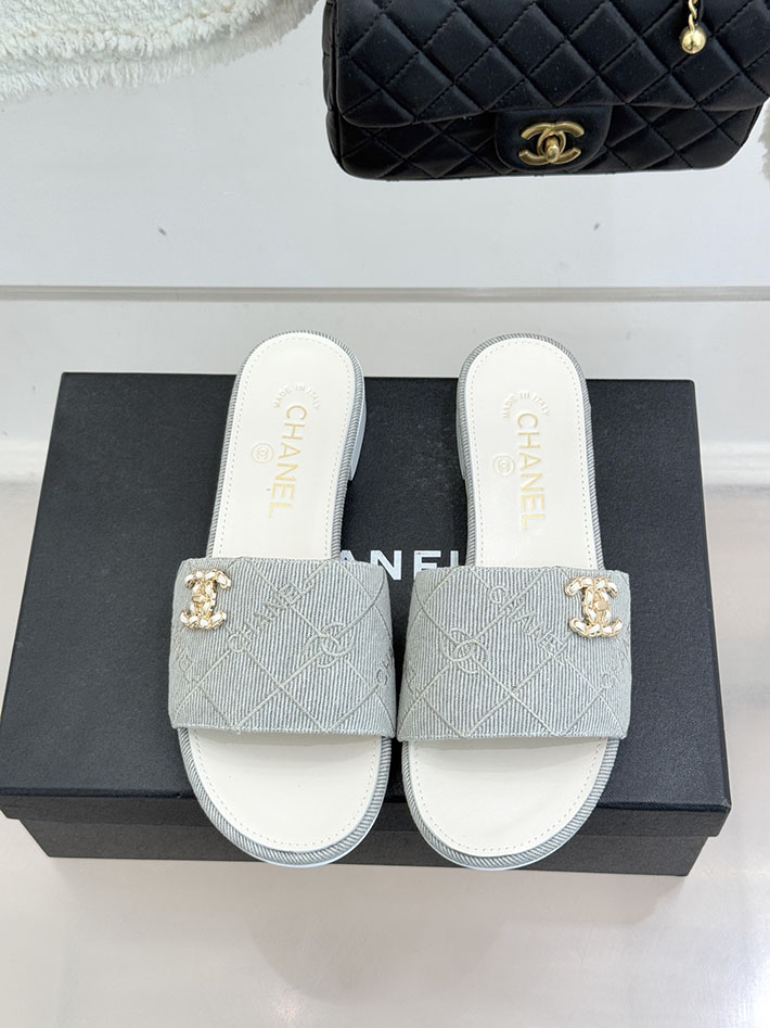 最高級シャネルスーパーコピー CHANEL CCロゴ 夏用 サンダル レディース おしゃれ グレー 2631020 シャネル サンダル 新作 - 画像 (7)