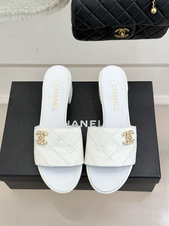 最高級シャネルスーパーコピー CHANEL CCロゴ 夏用 サンダル レディース おしゃれ ホワイト 2631022 レディース シャネル 靴 - 画像 (7)