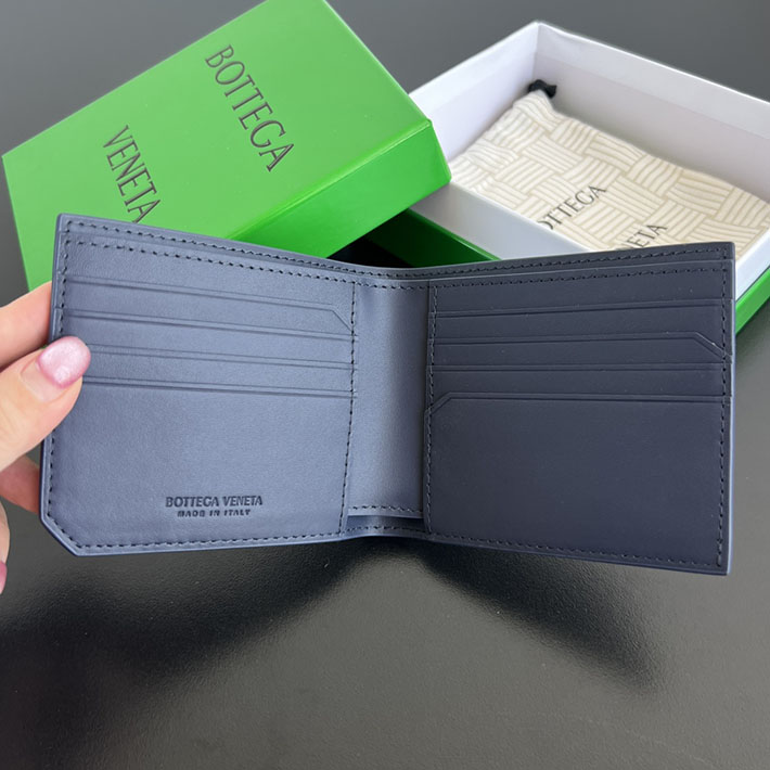 最高級ボッテガコピー Bottega Veneta イントレチャート ピッコロ 二つ折りウォレット アビス/ホワイト 796966V5SJ14144 ボッテガ ヴェネタ 財布 メンズ - 画像 (6)
