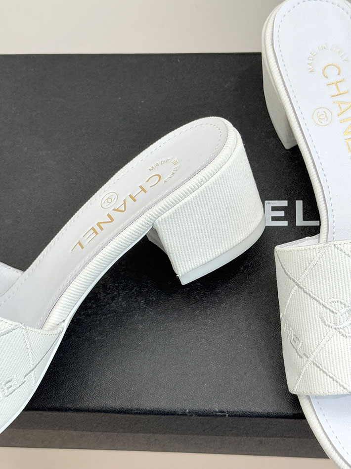 最高級シャネルスーパーコピー CHANEL CCロゴ 夏用 サンダル レディース おしゃれ ホワイト 2631022 レディース シャネル 靴 - 画像 (5)