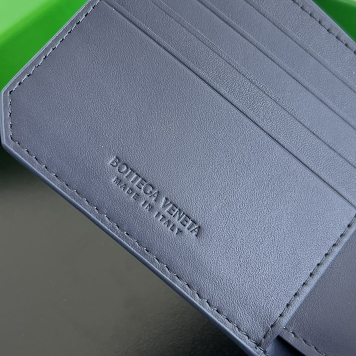 最高級ボッテガコピー Bottega Veneta イントレチャート ピッコロ 二つ折りウォレット アビス/ホワイト 796966V5SJ14144 ボッテガ ヴェネタ 財布 メンズ - 画像 (3)