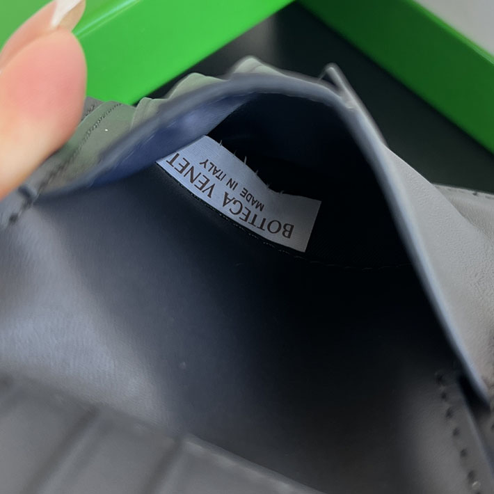 最高級ボッテガコピー Bottega Veneta イントレチャート ピッコロ 二つ折りウォレット スペース 796966V4LQ24028 ボッテガ ヴェネタ 財布 レディース - 画像 (2)