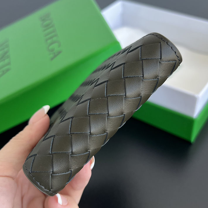 最高級ボッテガコピー Bottega Veneta イントレチャート ピッコロ 二つ折りウォレット カーキ 796966V4LQ23386 ボッテガ ヴェネタ 財布 二つ折り - 画像 (7)