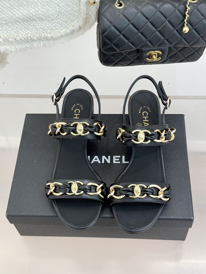 最高級シャネルスーパーコピー CHANEL チェーンモチーフ レディースサンダル 人気 ブラック 2631027 シャネル 靴 アウトレット - 画像 (8)