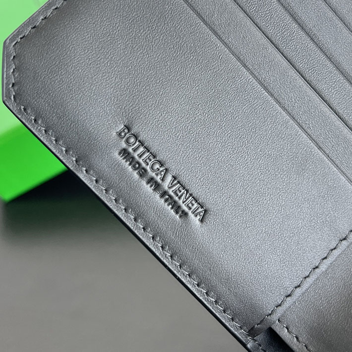 最高級ボッテガコピー Bottega Veneta イントレチャート ピッコロ 二つ折りウォレット ブラック 796966V4LQ28803 ボッテガ 財布 二つ折り メンズ - 画像 (4)