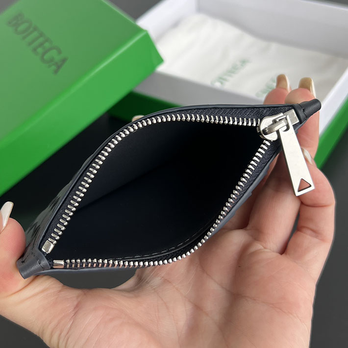 最高級ボッテガコピー Bottega Veneta イントレチャート ピッコロ ファスナーカードケース スペース 805827V4LQ14028 ボッテガ カードケース レディース - 画像 (4)