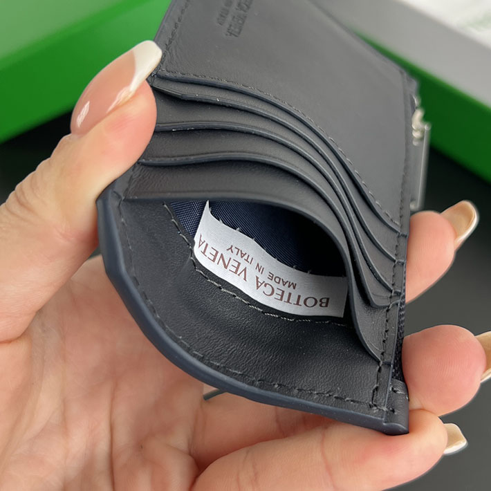 最高級ボッテガコピー Bottega Veneta イントレチャート ピッコロ ファスナーカードケース スペース 805827V4LQ14028 ボッテガ カードケース レディース - 画像 (3)