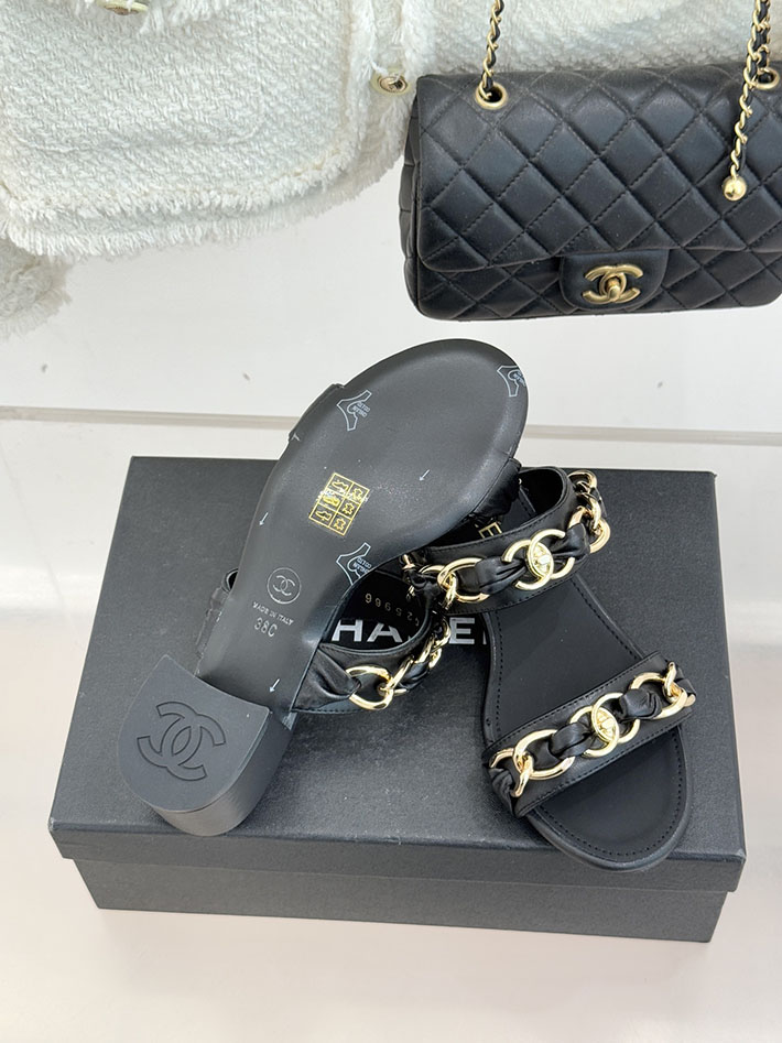 最高級シャネルスーパーコピー CHANEL チェーンモチーフ レディースサンダル 人気 ブラック 2631030 シャネル サンダル 公式 - 画像 (3)