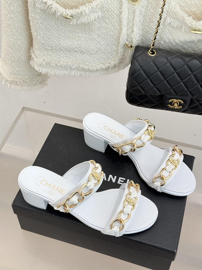 最高級シャネルスーパーコピー CHANEL チェーンモチーフ レディースサンダル 人気 ホワイト 2631031 シャネル サンダル 新作 - 画像 (9)