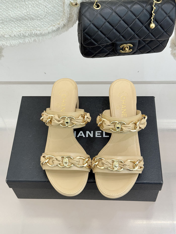 最高級シャネルスーパーコピー CHANEL チェーンモチーフ レディースサンダル 人気 ベージュ 2631032 シャネル サンダル 定価 - 画像 (8)