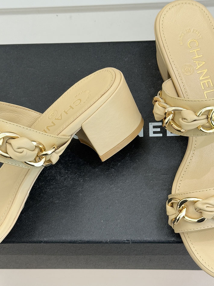最高級シャネルスーパーコピー CHANEL チェーンモチーフ レディースサンダル 人気 ベージュ 2631032 シャネル サンダル 定価 - 画像 (6)