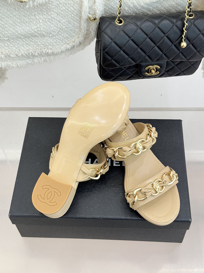 最高級シャネルスーパーコピー CHANEL チェーンモチーフ レディースサンダル 人気 ベージュ 2631032 シャネル サンダル 定価 - 画像 (3)