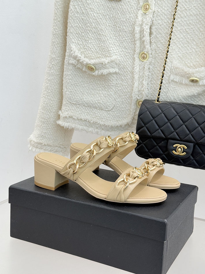 最高級シャネルスーパーコピー CHANEL チェーンモチーフ レディースサンダル 人気 ベージュ 2631032 シャネル サンダル 定価 - 画像 (2)
