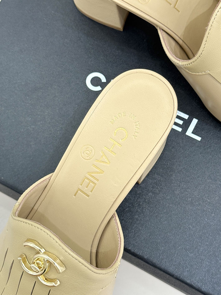 最高級シャネルスーパーコピー CHANEL ハイヒール ココマーク ミュール サンダル レザー ベージュ 2631034 シャネル サンダル 安い - 画像 (4)
