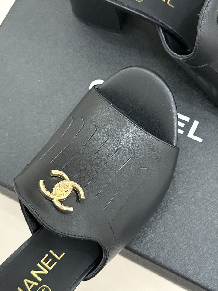 最高級シャネルスーパーコピー CHANEL ハイヒール ココマーク ミュール サンダル レザー ブラック 2631035 夏 サンダル ヒール - 画像 (5)