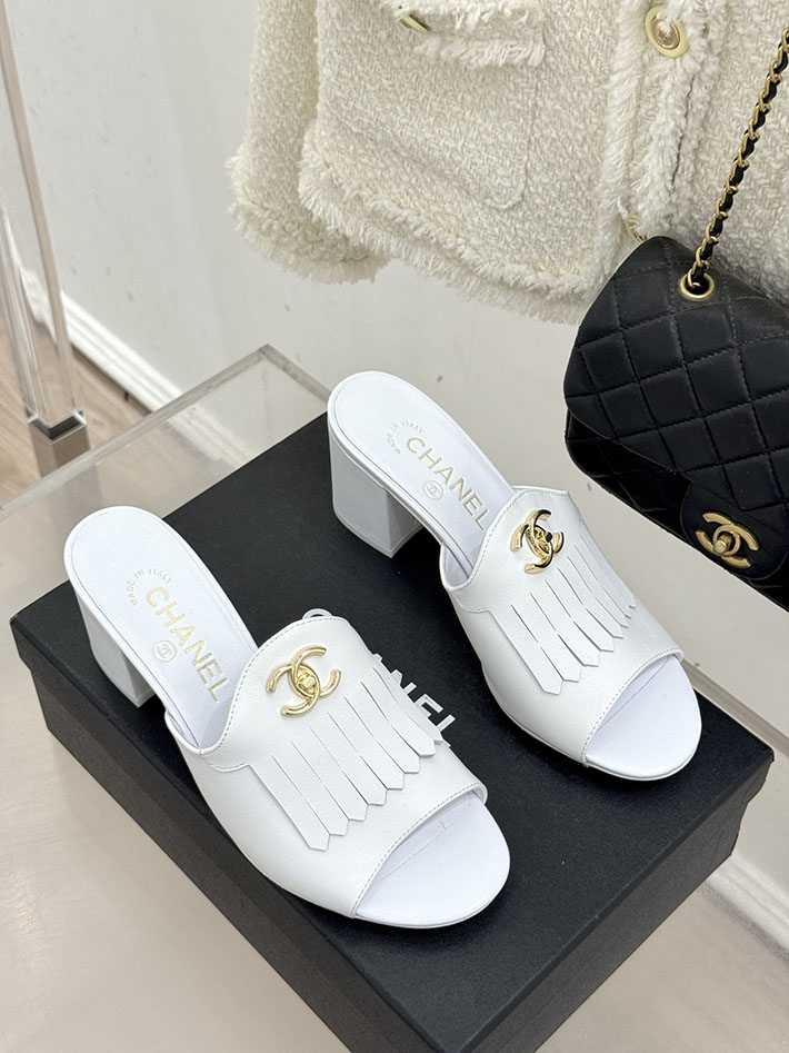 最高級シャネルスーパーコピー CHANEL ハイヒール ココマーク ミュール サンダル レザー ホワイト 2631036 ミュール サンダル ヒール - 画像 (9)