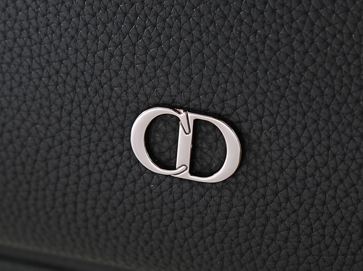 最高級ディオールスーパーコピー Dior CD Icon ジップ付き バックパック ブラック 1ICBA233ICO_H00N ディオール リュック メンズ - 画像 (6)