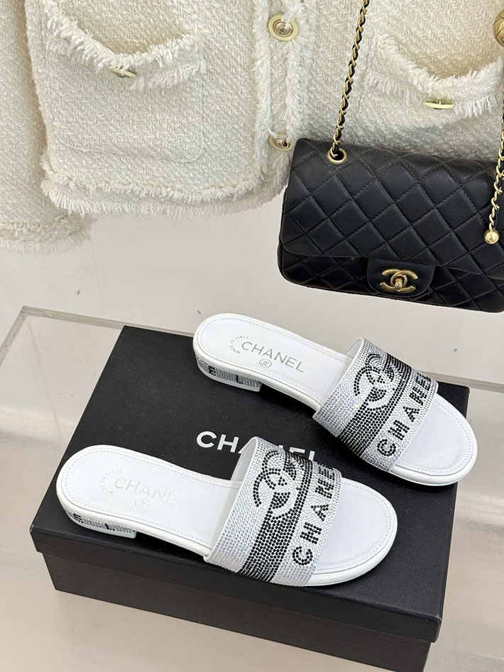 最高級シャネルスーパーコピー CHANEL ココマーク 可愛い サンダル 歩きやすい レディース ホワイト 2631042 シャネル サンダル 白 - 画像 (9)
