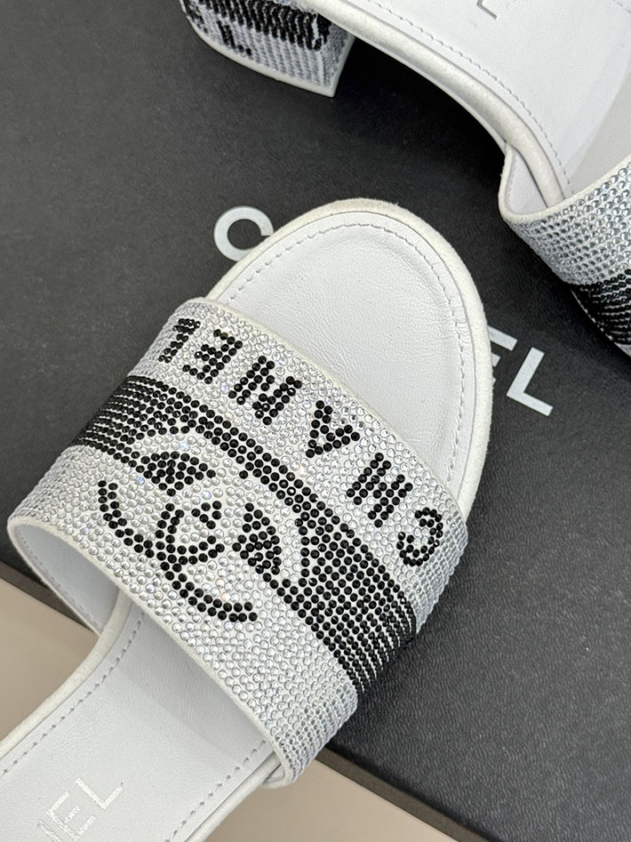 最高級シャネルスーパーコピー CHANEL ココマーク 可愛い サンダル 歩きやすい レディース ホワイト 2631044 レディース シャネル サンダル - 画像 (5)