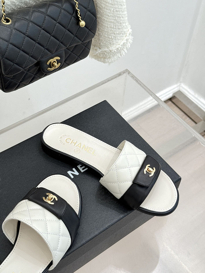 最高級シャネルスーパーコピー CHANEL マトラッセ ココマーク サンダル ミュール おしゃれ ホワイト 2631049 シャネル 靴 安い - 画像 (6)