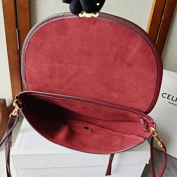 最高級セリーヌスーパーコピー CELINE リトルハーフムーン ソフトトリオンフ シラー L10373778.28PO セリーヌ ショルダーバッグ アウトレット - 画像 (2)