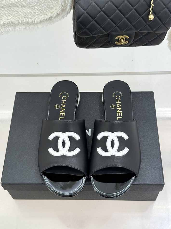 最高級シャネルスーパーコピー CHANEL 夏 サンダル レディース 人気ブランド おしゃれ ブラック 2631060 夏用 サンダル レディース おしゃれ - 画像 (7)